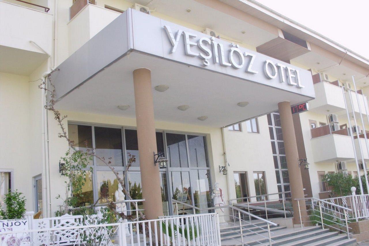 Yesiloez 4* Side